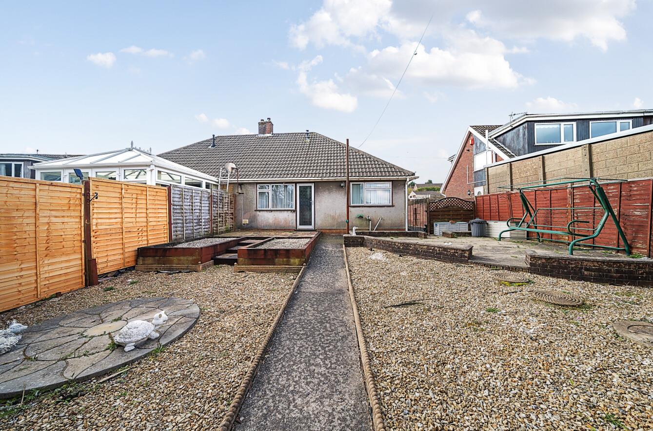 Penrhiw Road, Morriston, Swansea, SA6 6BS